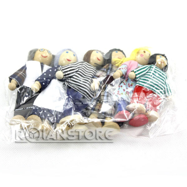 Familia De Muñecas De Madera 11 Piezas – 7 Figuras + 3 Perros + 1 Gato, Brazos Flexibles, Tela De Lana – Ideal Para Casas De Muñecas Y Juego De Roles