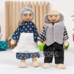 Familia de Madera Hijos Padres y Abuelos para Casa de Muñecas - Imagen 7