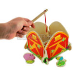 Caja Pesca Magnética Granja de Madera Dactic - Imagen 10