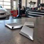 Emblema Logo Portalon Trasero Mitsubishi L200 Camioneta - Imagen 2