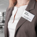 Porta Credencial con Apretador Alfiler Gancho Pack 350 Und - Imagen 5